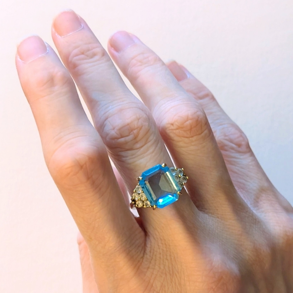 Vintage DAC Blue Square Cut Costume Ring 6